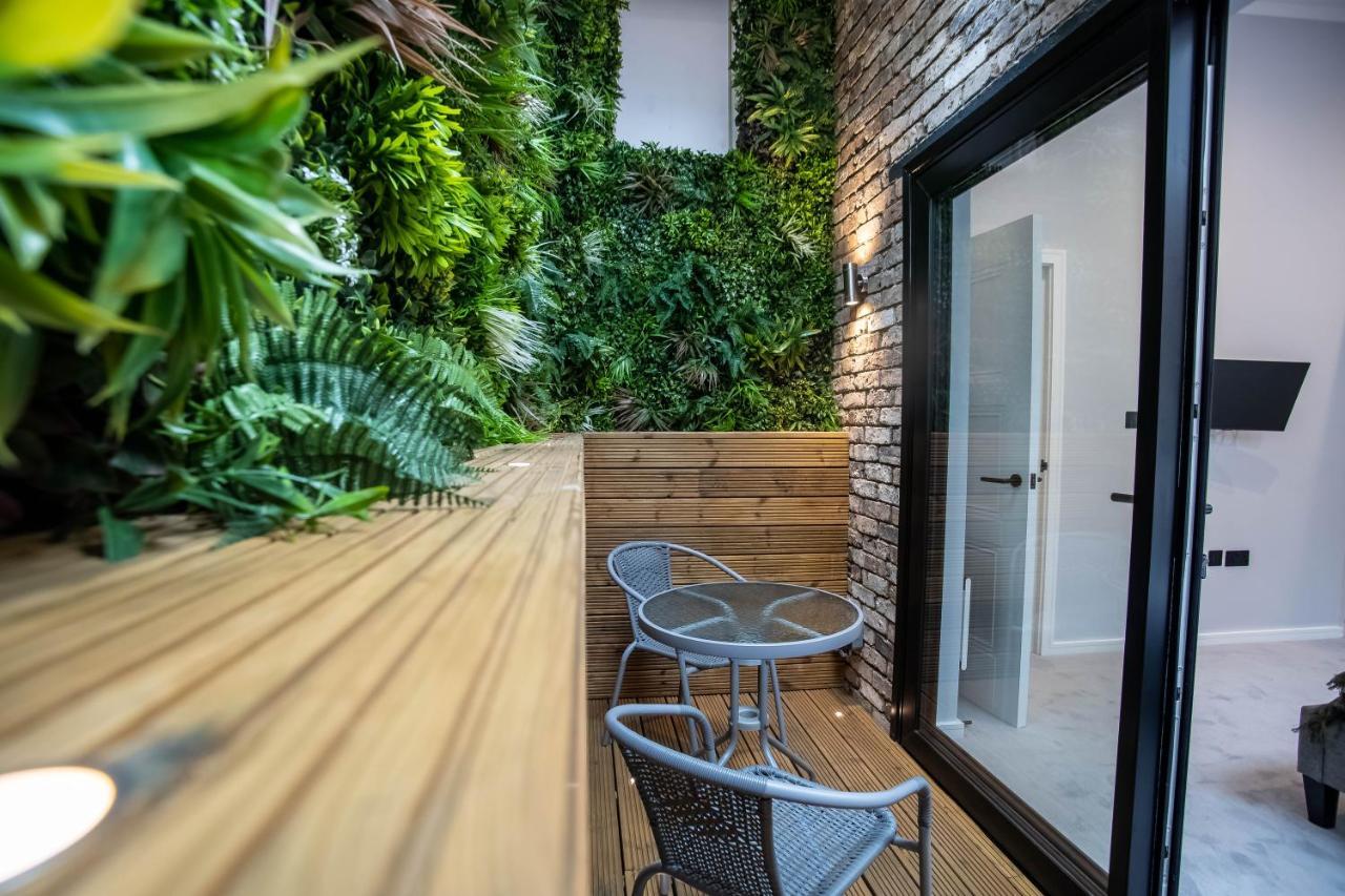 Modern & Chic One Bedroom Apartments In Fitzrovia By Sojo Stay Londres Exterior foto