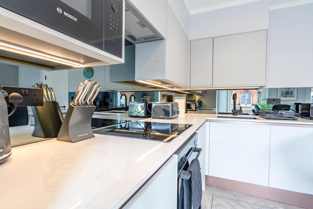 Modern & Chic One Bedroom Apartments In Fitzrovia By Sojo Stay Londres Exterior foto